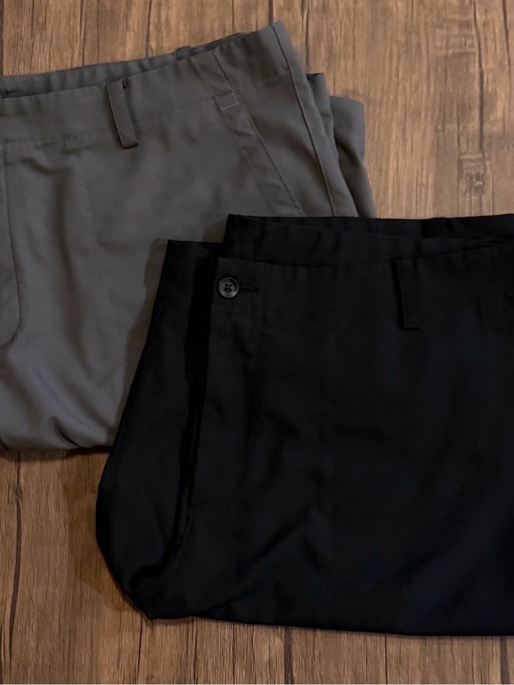 Nike Men's Dress Pants in Black and Gray, sz. 38